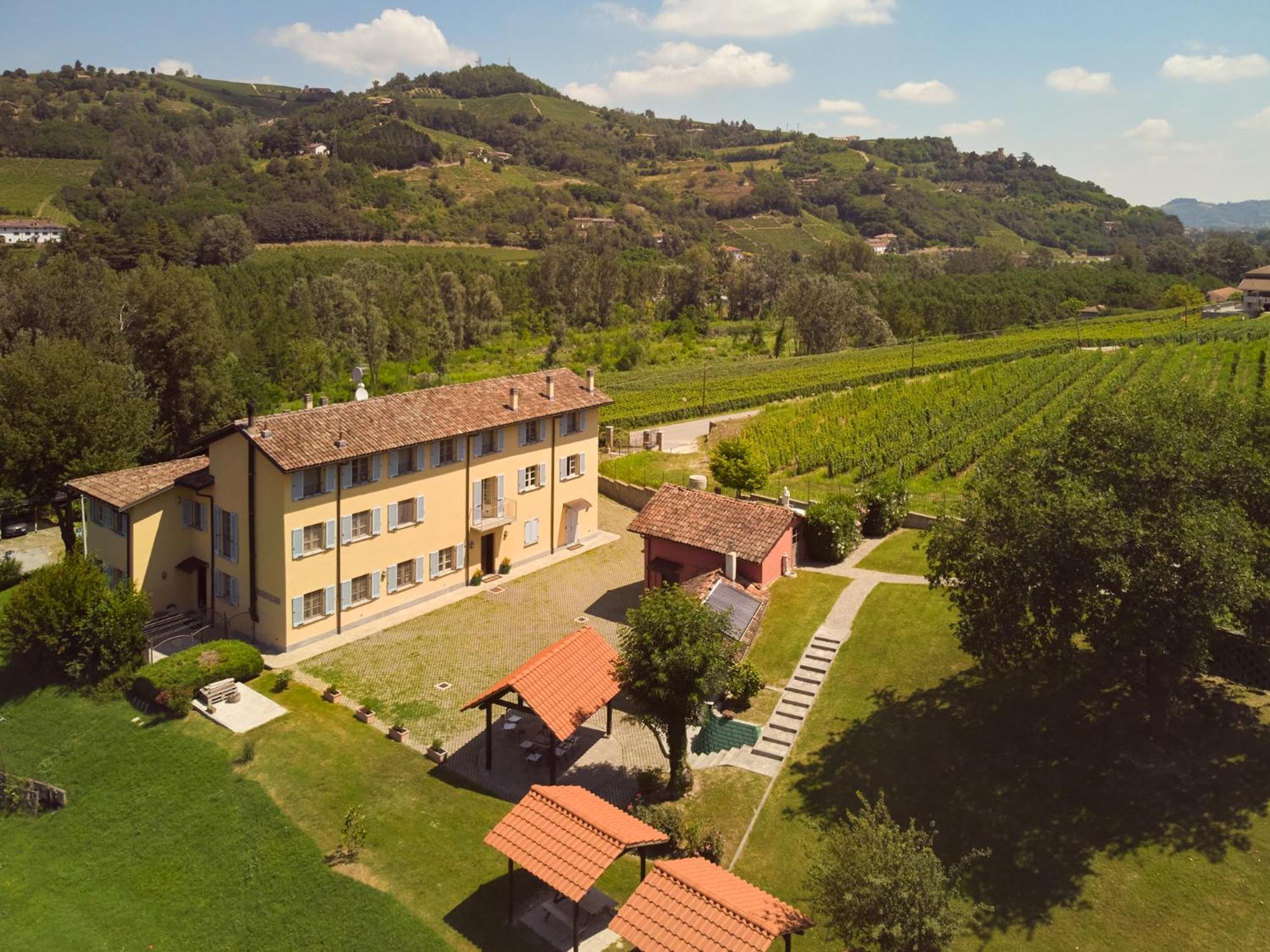Vigna Dell'Acqua Villa Santo Stefano Belbo Eksteriør bilde