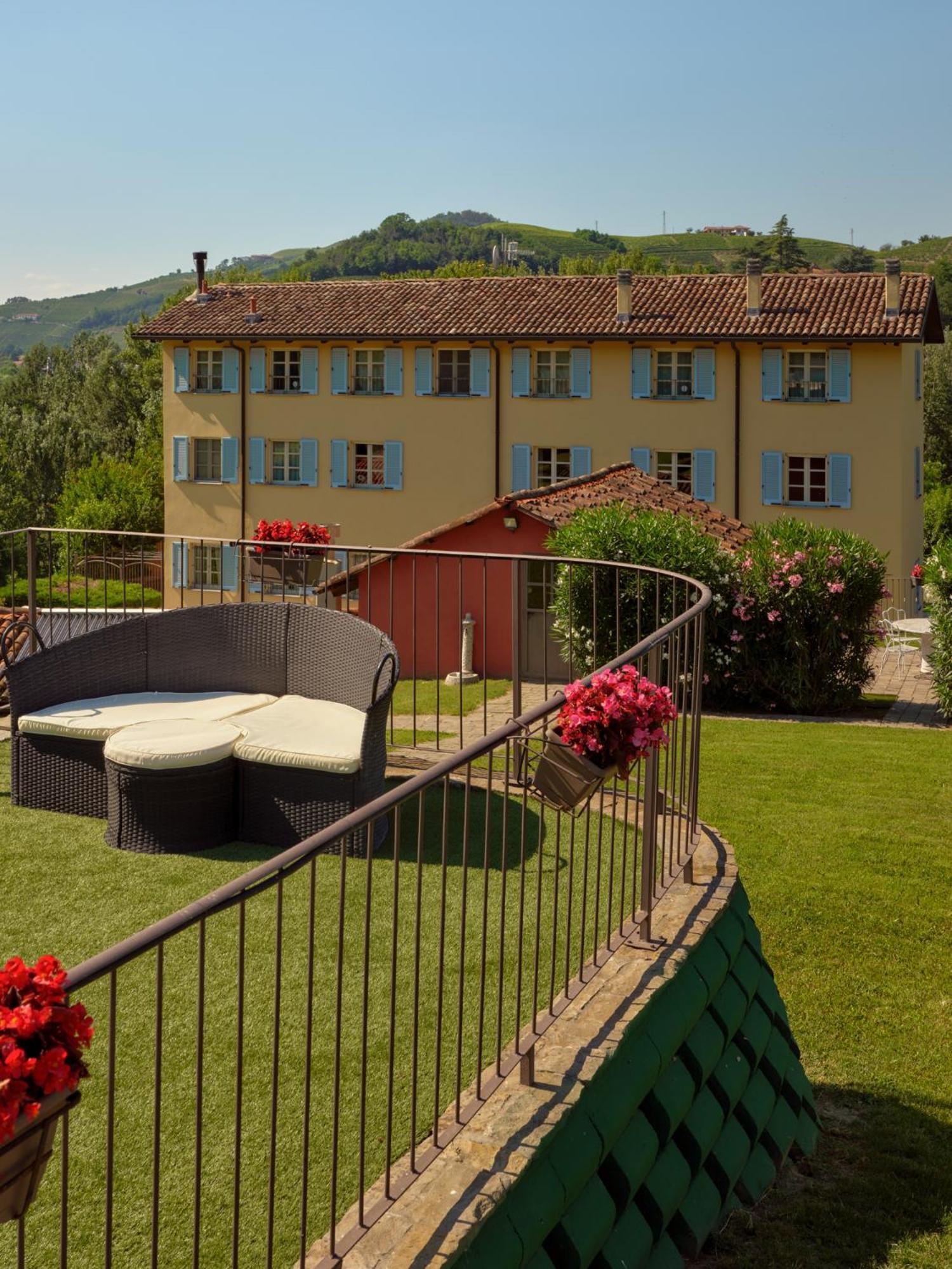 Vigna Dell'Acqua Villa Santo Stefano Belbo Eksteriør bilde